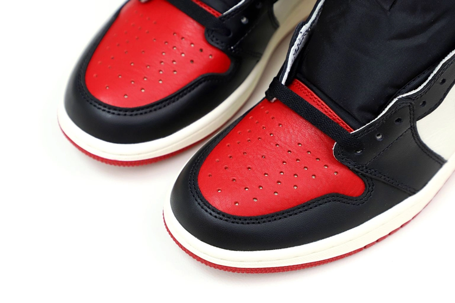 TOE' JORDAN HIGH 'BRED 1 OG AIR RETRO 0104